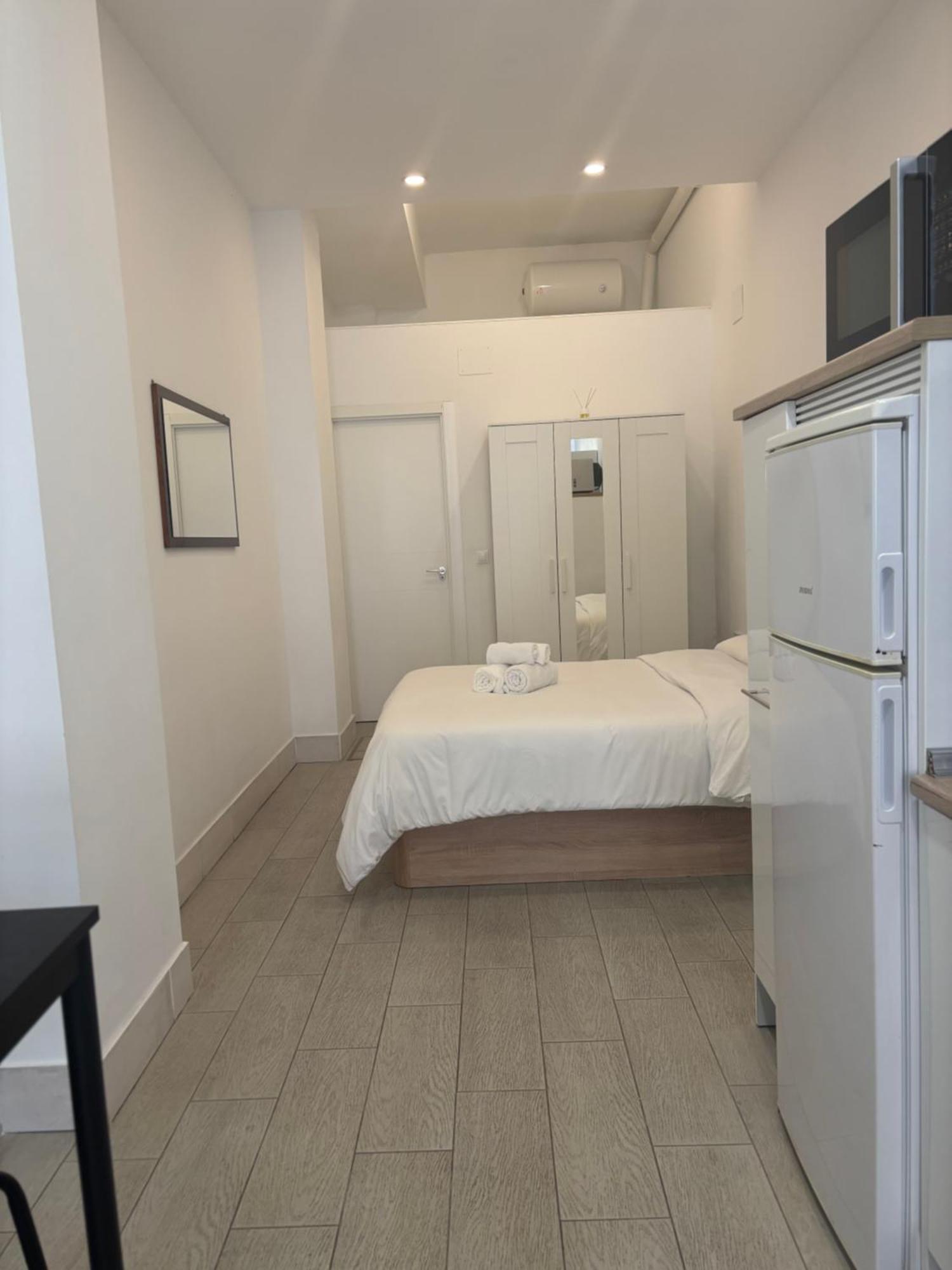 Piso Estupendo A 3 Min De La Estacion De Tren Ave Y Bus Apartment Малага Екстериор снимка