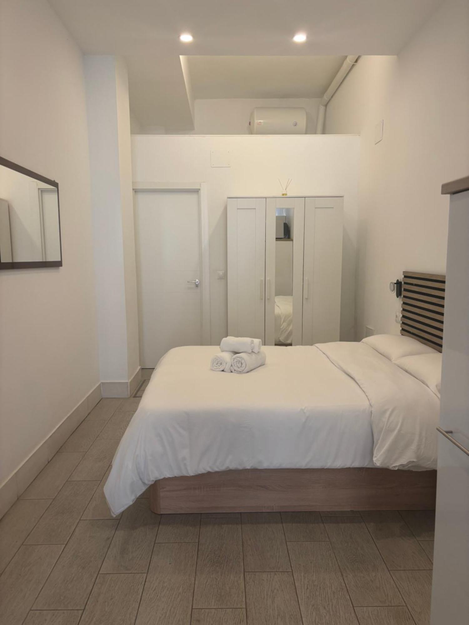 Piso Estupendo A 3 Min De La Estacion De Tren Ave Y Bus Apartment Малага Екстериор снимка
